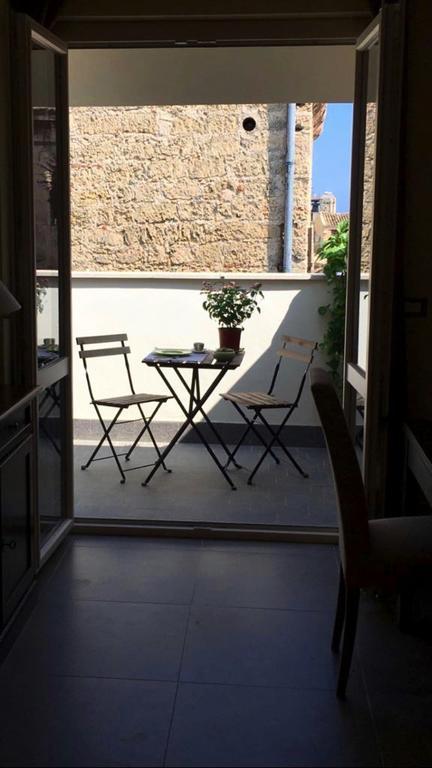 Attico Palazzo San Matteo Apartment ปาแลร์โม ภายนอก รูปภาพ